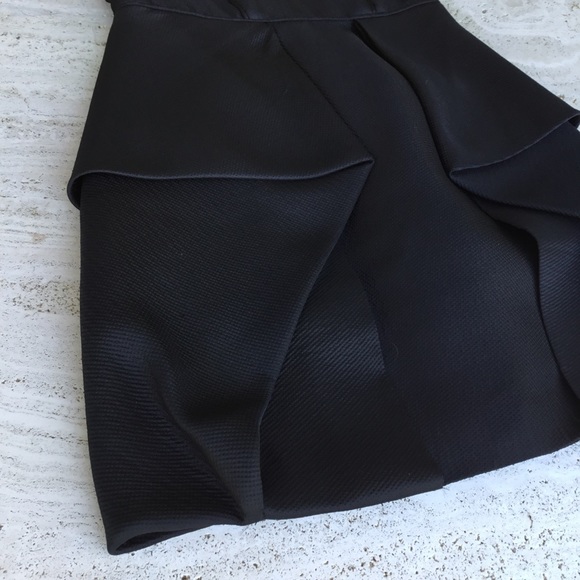 Tibi Tiered Structured Keyhole Cocktail Dress - 4 - Picture 6 of 9